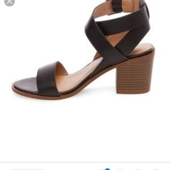 Merona Shoes - 🆕 Women's block heel Shoes